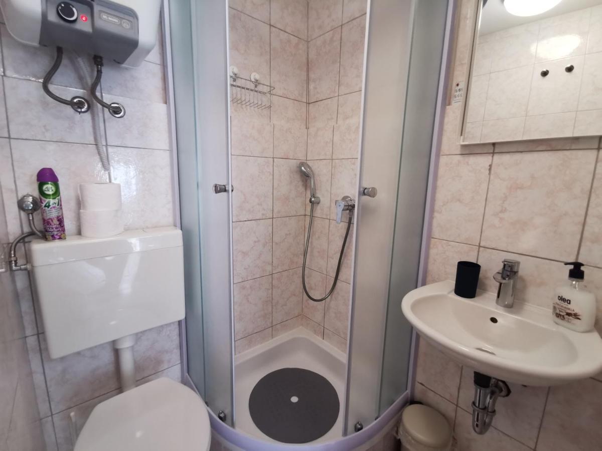 Studio Apartman Galerija Buzet Dış mekan fotoğraf